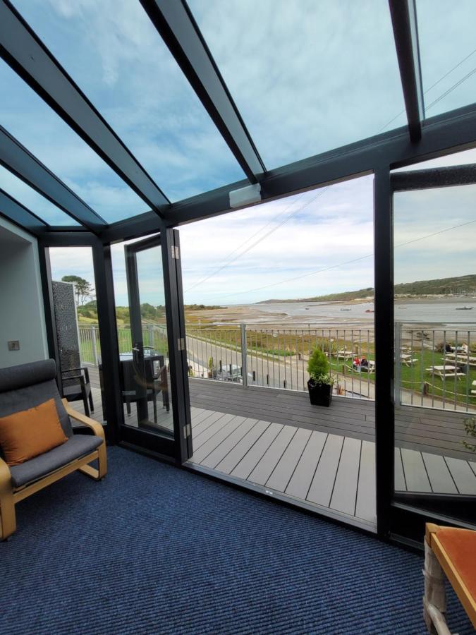 The Teifi Waterside Hotel Cardigan Buitenkant foto