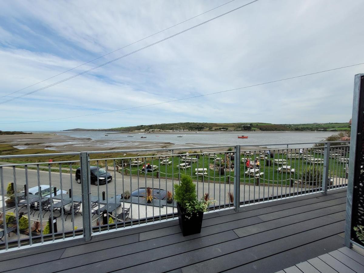 The Teifi Waterside Hotel Cardigan Buitenkant foto