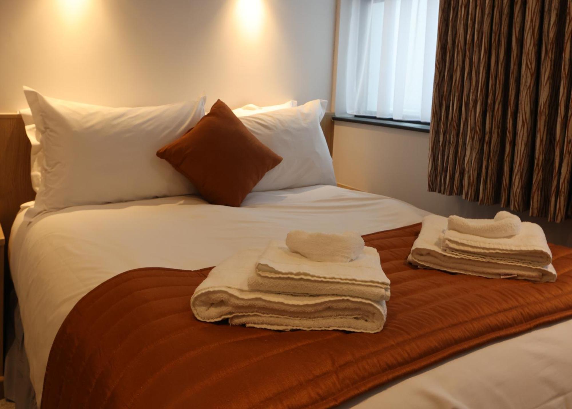 The Teifi Waterside Hotel Cardigan Kamer foto